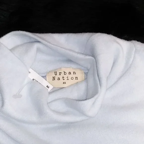 URBAN NATION XS BLUE SWEATER - Picture 10 of 11